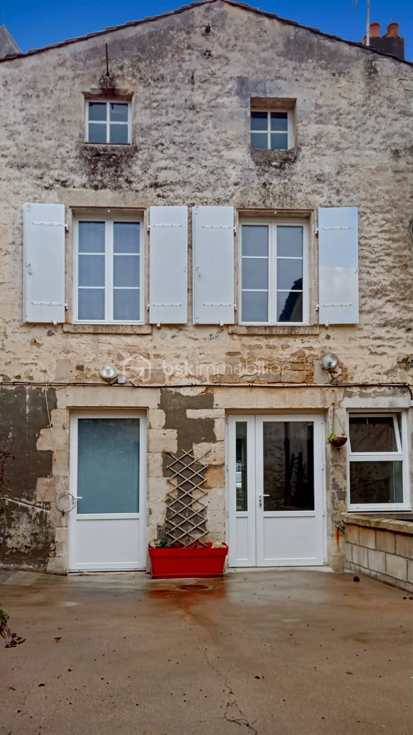 Maison en pierre de 175 m²